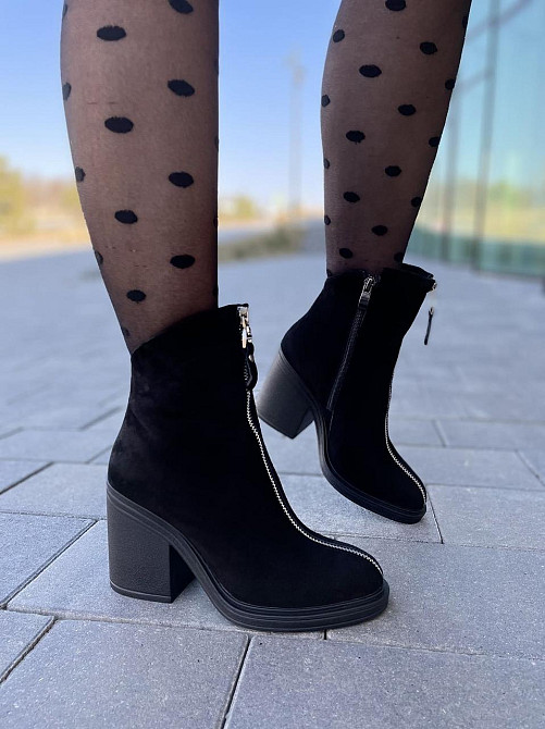 Lexi Жіночі черевики Lexi чорні натуральна замша каблук 9см (3048/1) Коломия - фото 7