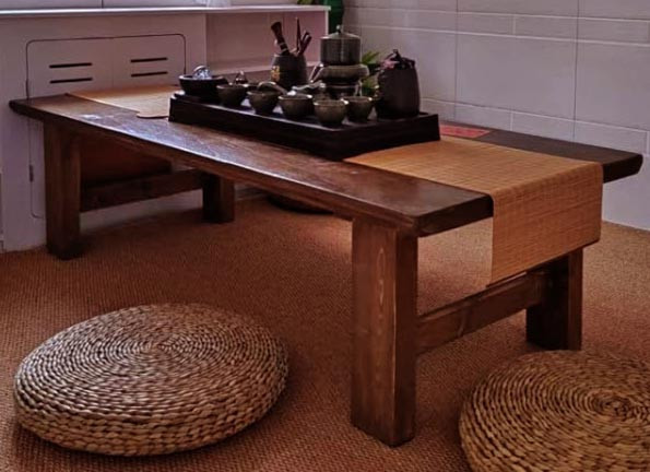 Столик для медитации 