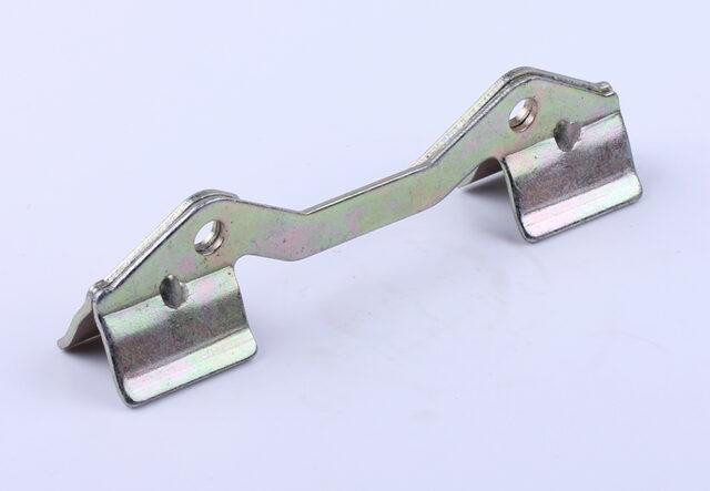 Кріплення бака паливного (нижнє) — 186F Мукачево - фото 1