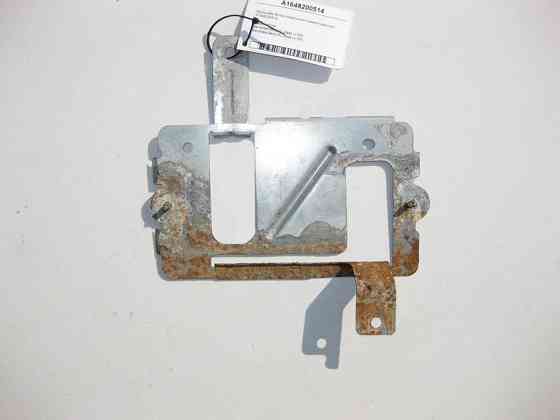 Mercedes-Benz  A1648200514 Кронштейн блоку керування пневмопідвіскою ML W164 GL X164 Одеса