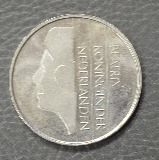 Нідерланди 2 1/2 гульдена 1985 рік Полтава - фото 1