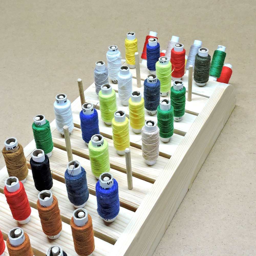 Органайзер для ниток 