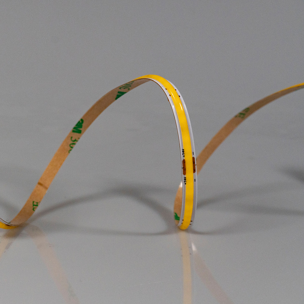 LED-STIL Світлодіодна стрічка 4000K 7 Вт/м COB 320 діодів IP33 24 Вольти 650 lm, Вузька 5мм Київ - фото 2