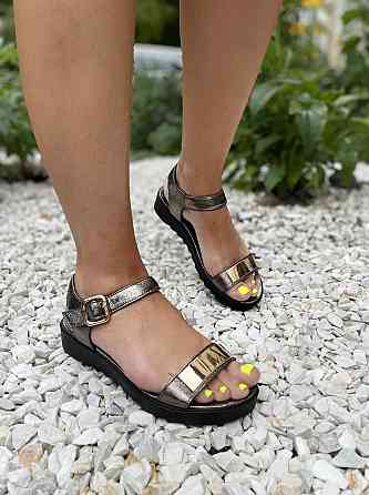 Olli БосонІжки жіночі OLLI 21-1505 срібні (літо, шкіра натуральна) (3692) Коломыя