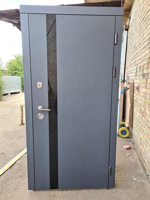 Форт-М Дверь уличная 3х контурная! Модель Трио-Лофт, цвет Графит Киев - изображение 4