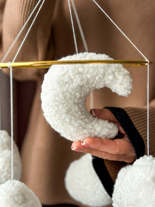 Мобиль на кроватку для младенцев Облака букле Киев - изображение 5