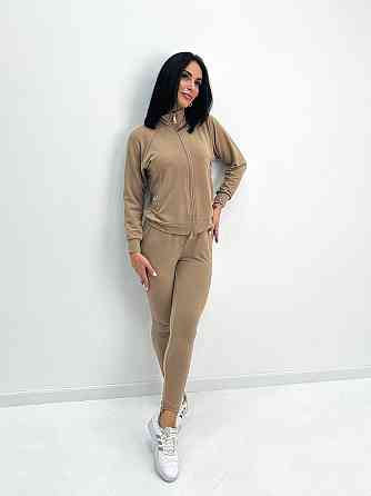 Жіночий спортивний костюм "Advice" оптом | Батал | Розпродаж моделі Капучіно, 50-52 Київ