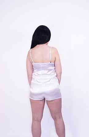 Піжама жіноча атласна з мереживом майка + шорти Білий S Харків