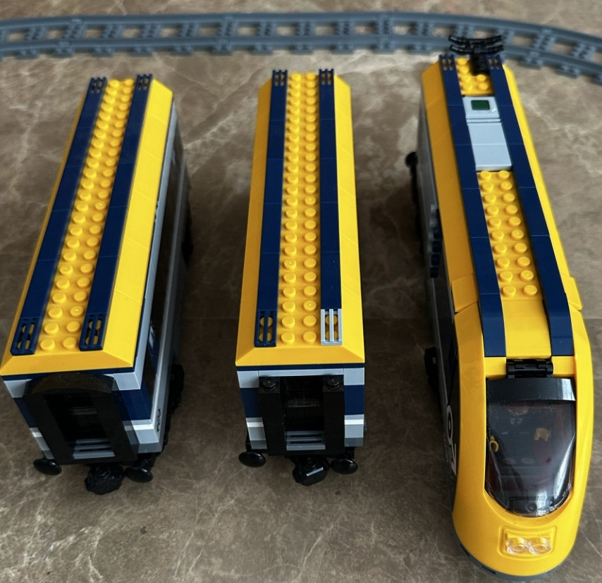 Lego 60197 Пасажирський потяг. Київ - фото 5