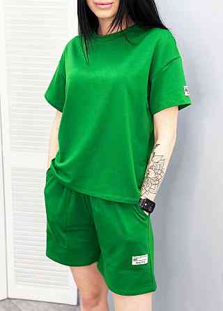 Трикотажный костюм с шортами 