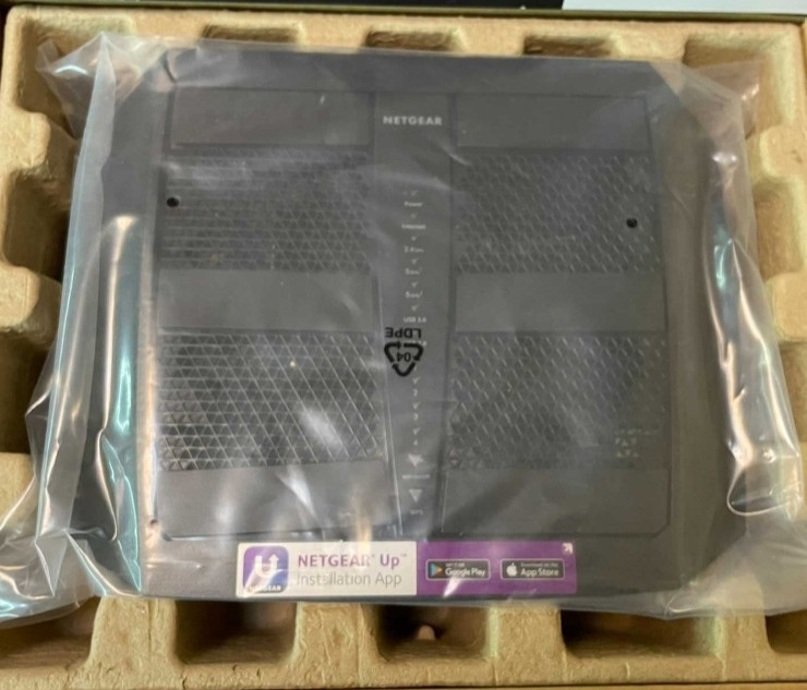 Wi-Fi роутер Netgear R8000P-100NAS WiFi5 AC4000. Новый. Киев - изображение 2