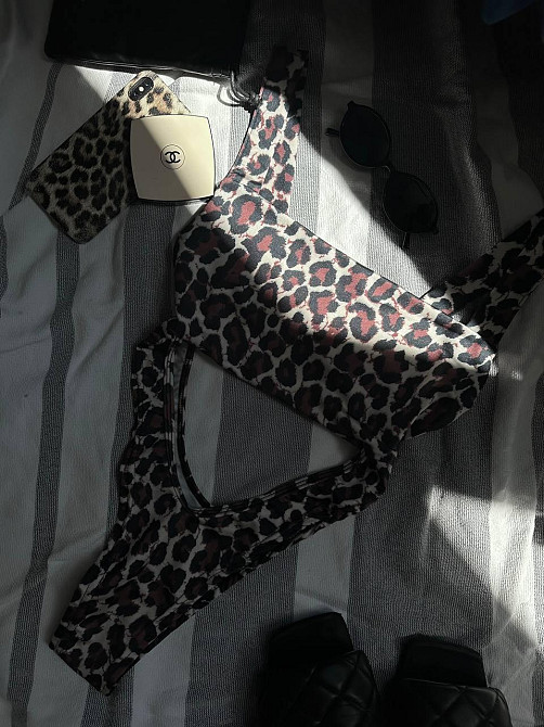 Женский слитный леопардовый купальник монокини из бифлекса Одесса - изображение 4