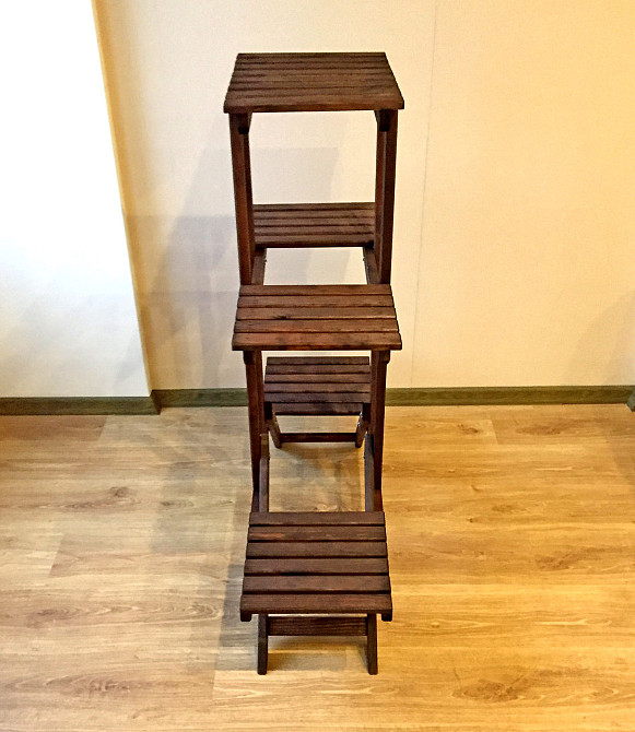 Подставка для цветов 