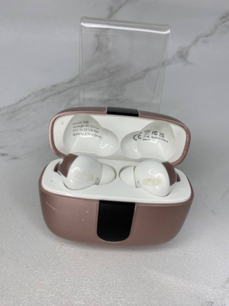 Б/В Bluetooth навушники TWS X08: бездротовий звук з LED-дисплеєм, активним шумозаглушенням та преміальним комфортом (Рожеві) Київ