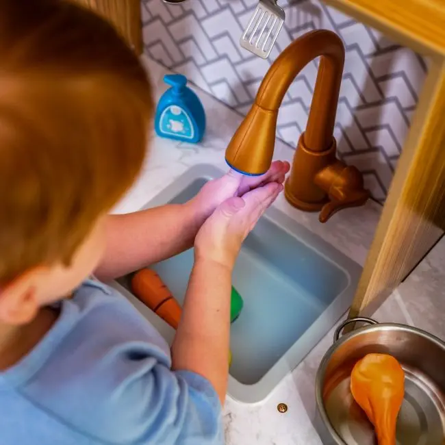 Дитяча дерев'яна ігрова кухня Avko Равенна Kidkraft звукові та світлові ефекти (40020372) для дітей Київ - фото 10