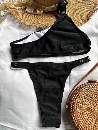 Жіночий роздільний купальник на одне плече Чорний M Харків