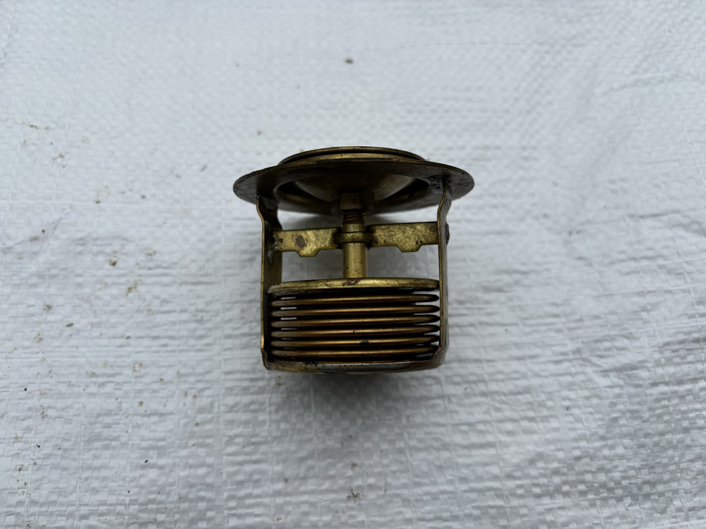 Термостат ЧТЗ дв.160. СССР. Харьков - изображение 2