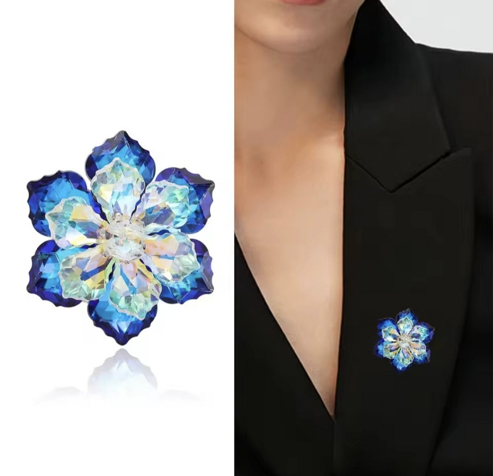 Брошка "Квітка" Сміла - фото 1