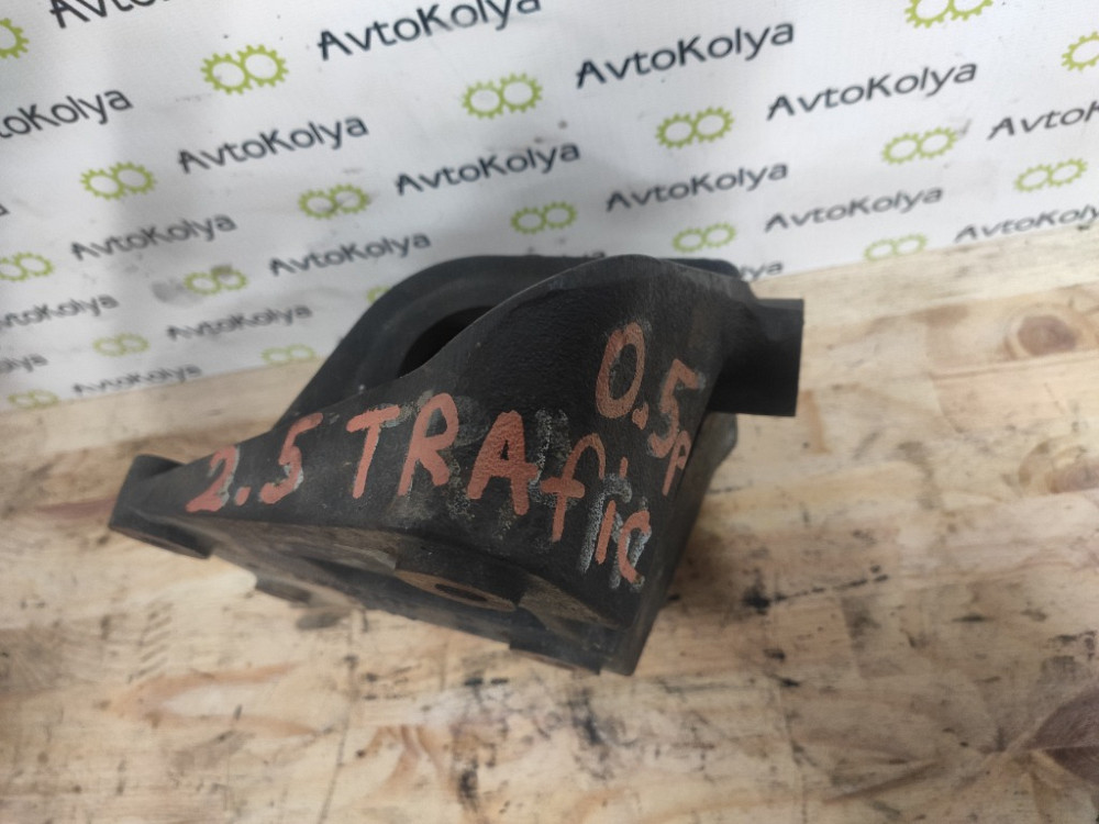 Кронштейн промвала правий Nissan Primastar 2.5 dci 2001-2006 (8200049238) Ковель - изображение 2