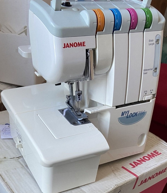 Оверлок брендовий на 4 Нитки металевий з автозаправлянням. Харків - фото 1