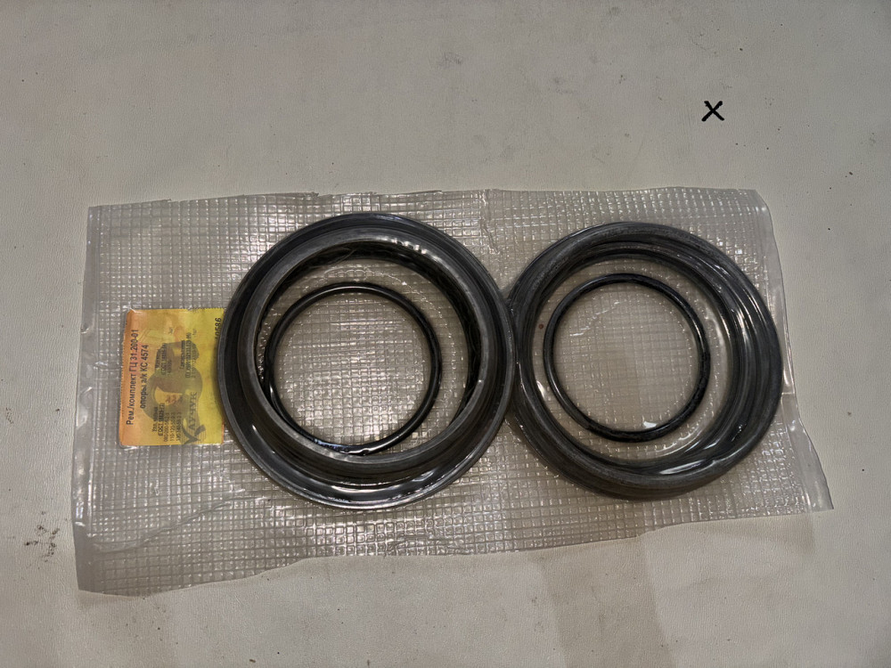 Ремкомплект гідроциліндру опори 31.200-01 КС-4574. Харків - фото 1