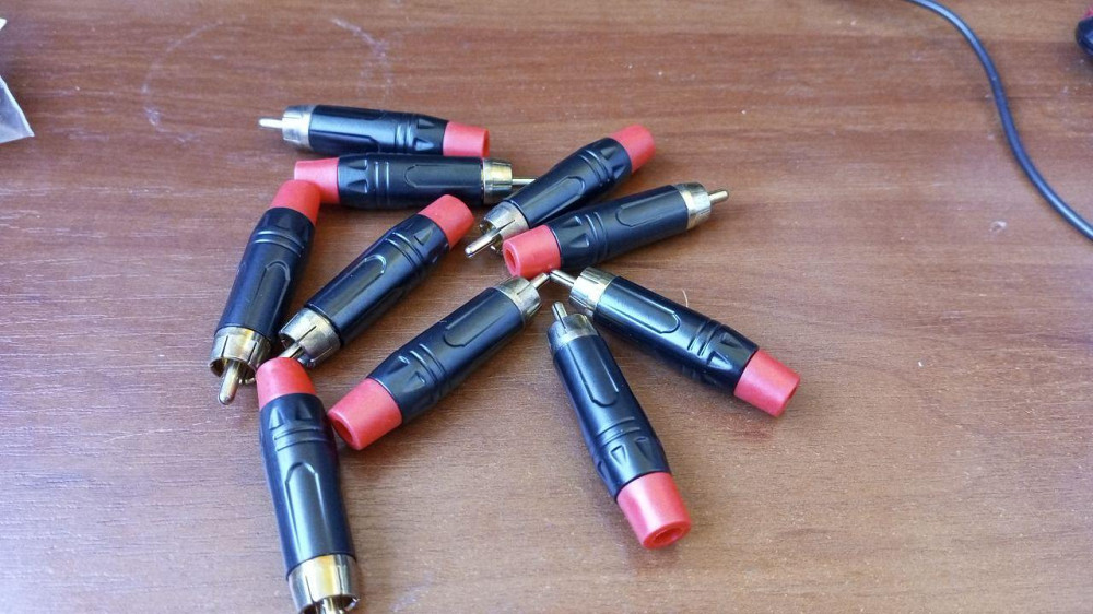 Штекер RCA gold, метал корпус, червоний Полтава - фото 1