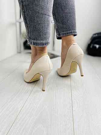 Nivelle Туфлі жіночі NIVELLE бежеві натуральна шкіра каблук 10см 40р (1826/91-9535) Коломия