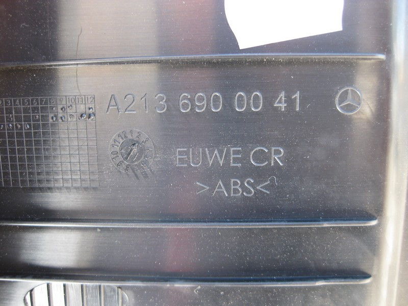 Mercedes-Benz  A2136900041 9051 Накладка отвору багажника нижня чорна E-Class W213 Одеса - фото 3