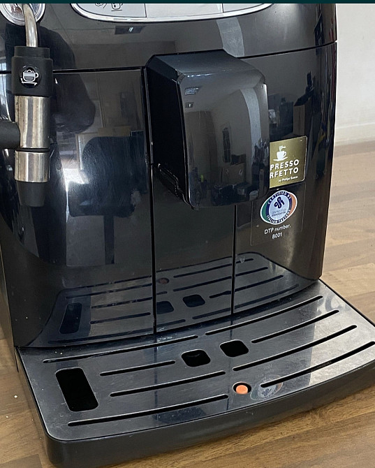 Кавомашина Saeco Intelia Milk Київ - фото 3