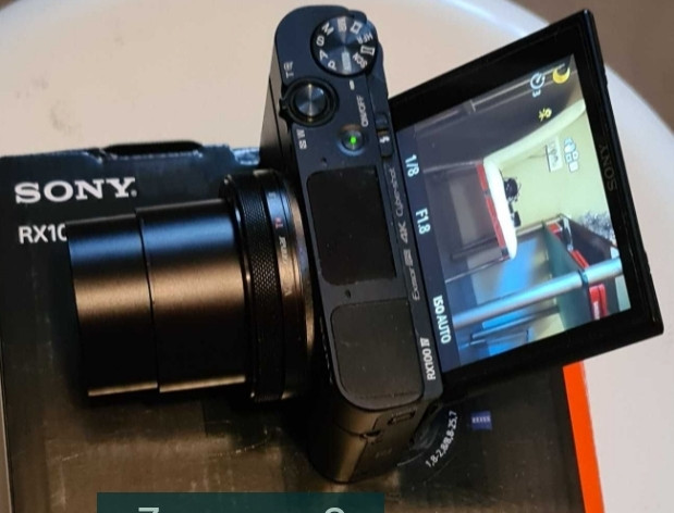 Фотоаппарат Sony RX-100IV в комплекте с Sony RMT-VP1K. SONY RX-100IV Киев - изображение 6