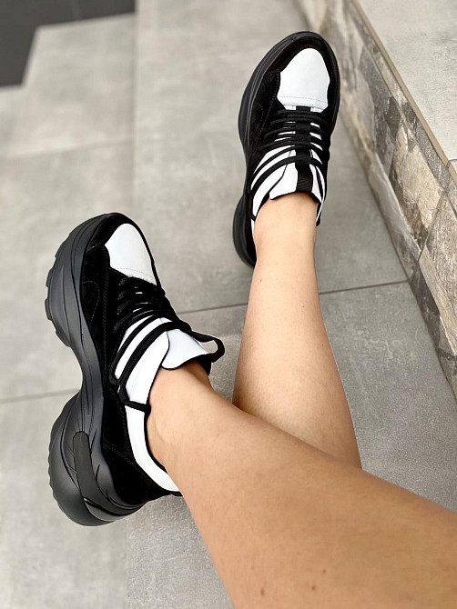 RONE Кросівки жіночі RONE 019 біло/чорні (весна-осінь, шкіра+замша натуральна) (4139) лише 39р. Коломия - фото 8