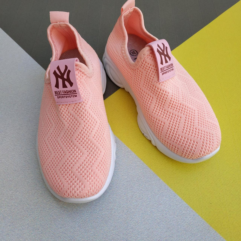 Кроссовки спортивные розовые текстильные маломерят 16,5 см Киев - изображение 2