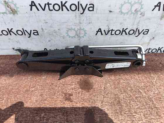 Домкрат комплект Nissan Note E11 2005-2012 Ковель