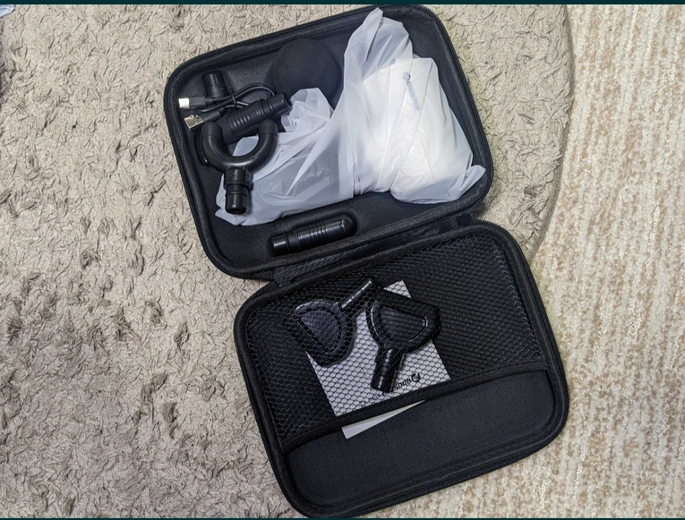 Бездротовий ударний масажер Booster MINI V3 Київ - фото 4