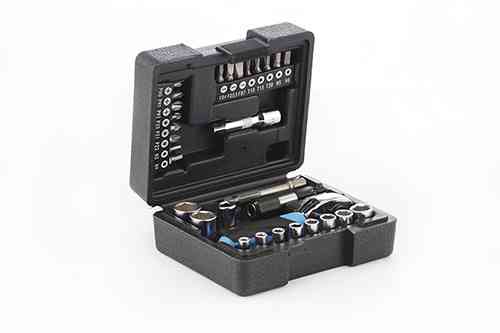 Набір торцевих насадок з тріскачкою CrV 1/4 (72 зубці) 31 шт APRO Харків