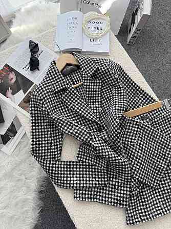 Жіночий стильний принтований костюм-двійка: піджак і спідниця кашемір лапка 50/52 Одеса