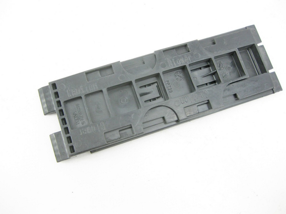 Mercedes-Benz  A1648300052 Кришка салонного фільтра GL X164 ML W164 R-class short W251 R-class long V251 ML/GLE W166 GL/GLS X166 GLE Coupe C292 Одесса - изображение 5