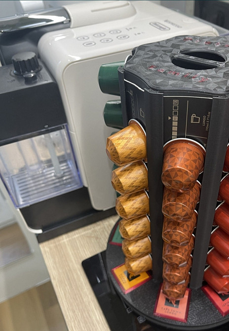 Кофемашина Delonghi Lattissima touch EN500W. Киев - изображение 3