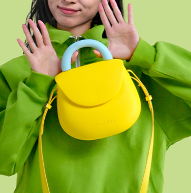 Сумочка силиконовая клатч женский на ремешке с ручками водонепроницаемая сумка Fungoofun повседневная, желтая Каменец-Подольский - изображение 7