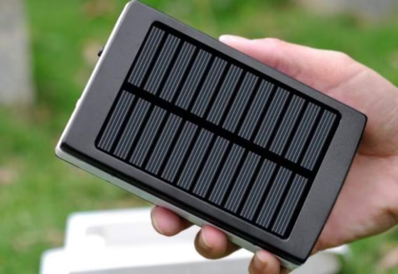 Повербанк з сонячною батареєю UN-3101 20000mAh: зовнішній акумулятор з LED ліхтарем, 2xUSB та Micro-USB Одеса