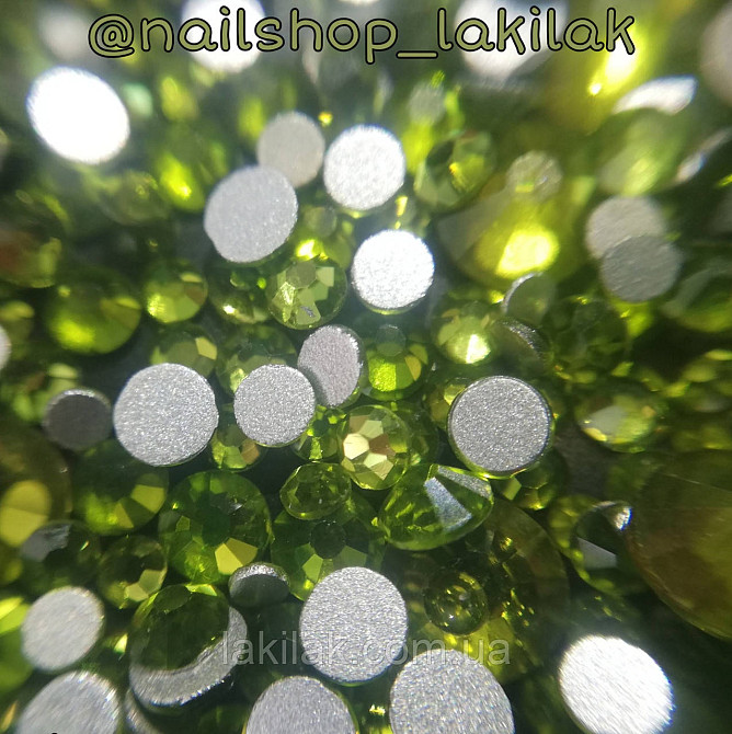 Скляні стрази №2 смарагдові (мікс розмірів) в баночці Херсон - изображение 1