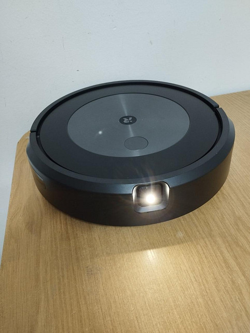 Робот-пилосос iRobot Roomba j7: розумний потужний пилосос 4000 Па, навігація iRobot Genius, Li-Ion Б/У Київ - фото 5