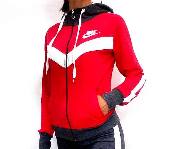 Женская трикотажная мастерка Nike  р. S - 44 Киев