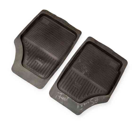 Килимки універсальні. prima без упак., борт 3см, передні РТІ салону Мукачево