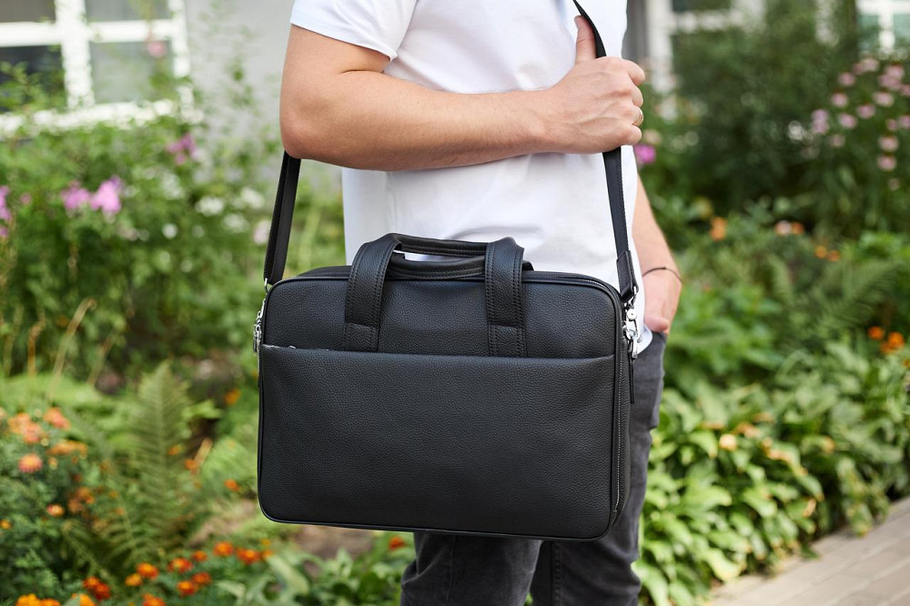 Мужской портфель на плечо 40х28х10, офисный кожаный мессенджер, мужская деловая сумка для города, черный Каменское - изображение 10