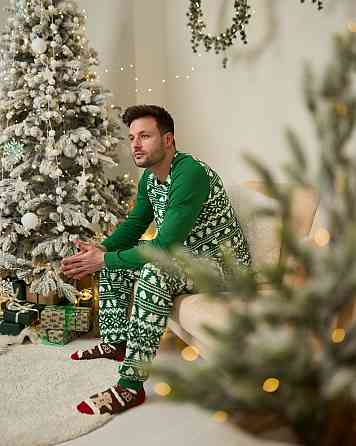 Чоловічий комплект зі штанами — Новорічний орнамент- Family look для сім'ї Tom John 93435 Київ