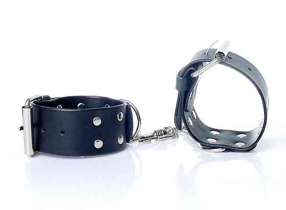 Наручники зі штучної шкіри Fetish Boss Series - Handcuffs with studs, BS3300092 Sex Aura Київ