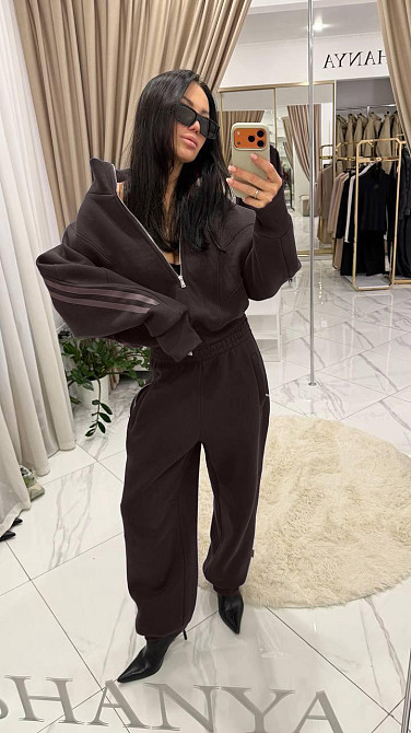 Женский стильный костюм с лампасами из качественной турецкой ткани Шоколад, 44/46 Одесса - изображение 1