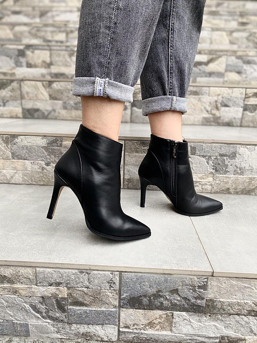 Nivelle Черевики жіночі NIVELLE чорні натуральна шкіра 38р. каблук 10см (5411/91-9535) Коломия - фото 6