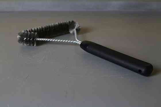 Щітка Т-подібна 30 см. Weber 6494 Код: 003504 Рівне